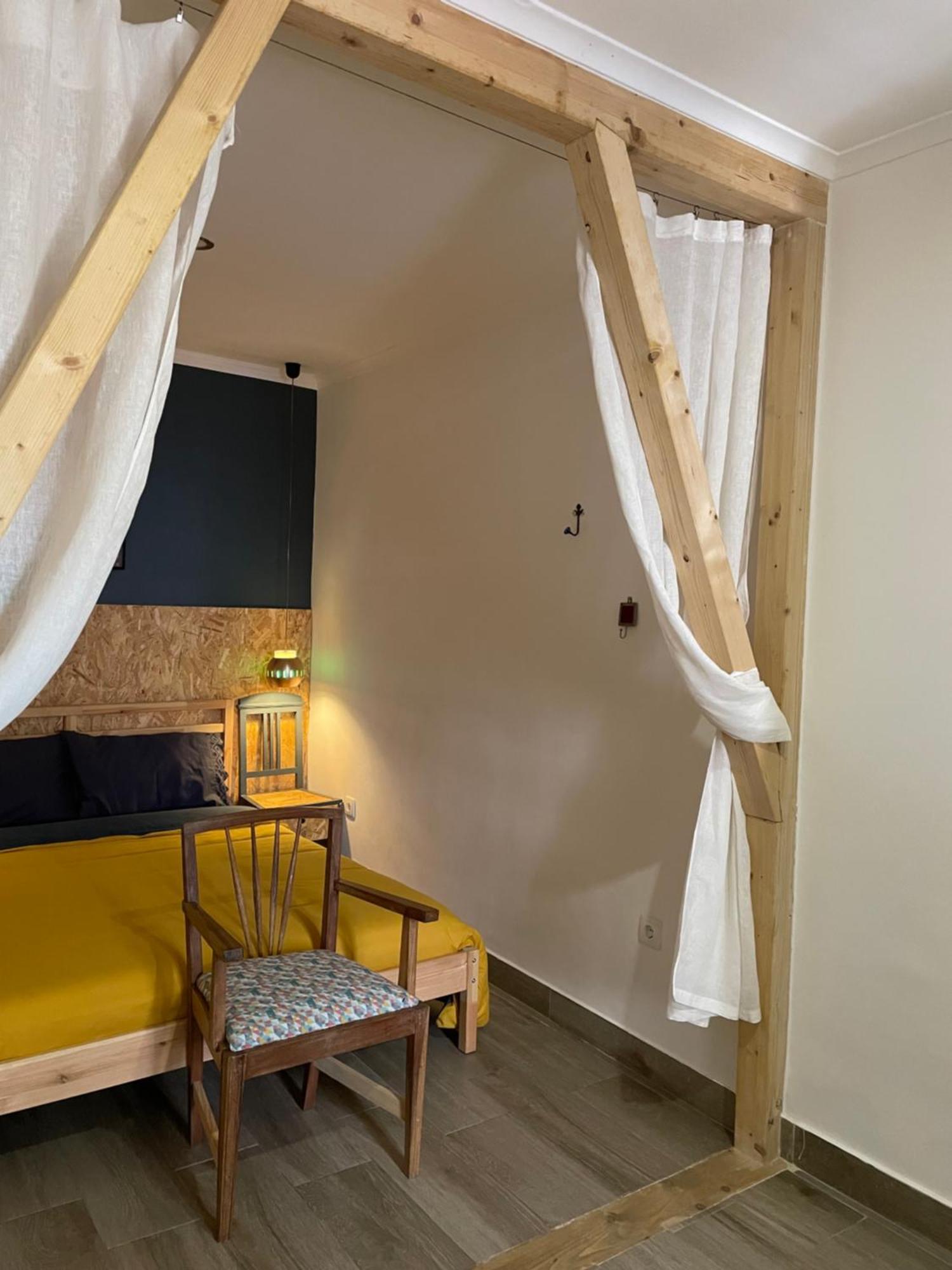 Hostel Casa Dos Poetas Caldas Da Rainha Exteriér fotografie